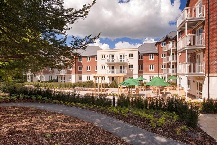 2 Bedroom Apartment To Rent In Bath Road, Devizes, Wiltshire, SN10
