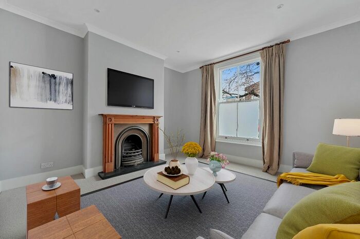 4 Bedroom Terraced House To Rent In Irving Road, London, W14