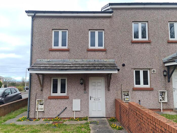 3 Bedroom End Of Terrace House To Rent In Horsfield Close, Whitehaven, CA28