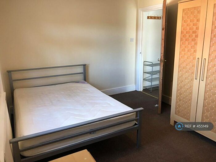 1 Bedroom Flat To Rent In Princes Castle Court, Headington, Oxford, OX3