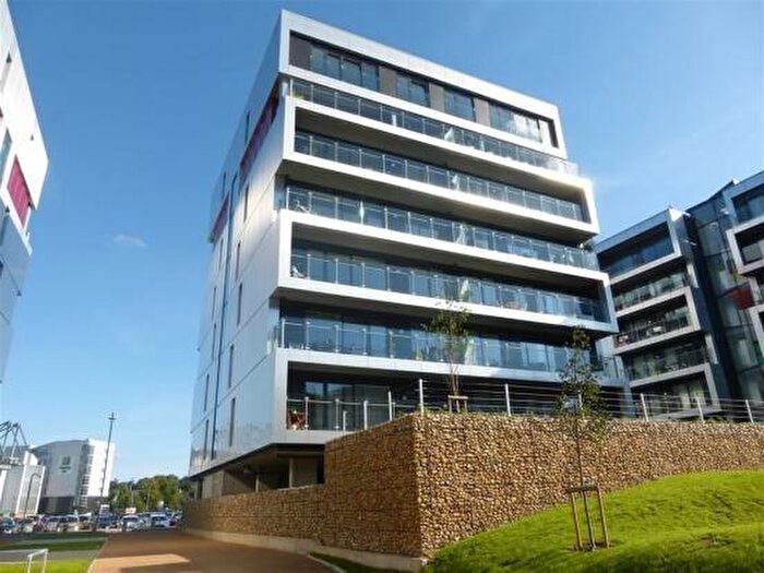 2 Bedroom Flat To Rent In Nethercott Bank, Geoffrey Watling Way, Norwich, NR1