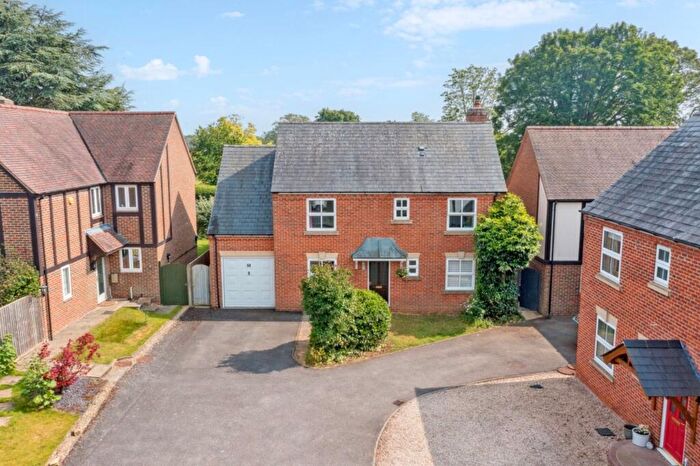 4 Bedroom Detached House For Sale In Anna Pavlova Close, Abingdon, OX14
