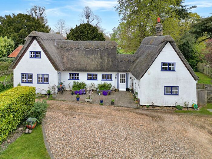 5 Bedroom Detached House For Sale In Whittlesford Road, Little Shelford, CB22