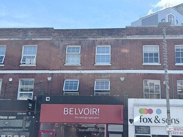 2 Bedroom Flat To Rent In London Road, SO15
