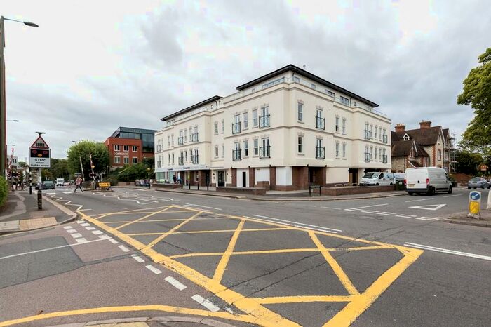 1 Bedroom Apartment To Rent In London Road, Reigate, RH2