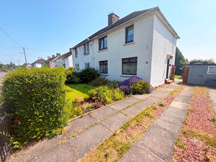 3 Bedroom Semi-Detached House To Rent In Rhindmuir Road, Baillieston, G69