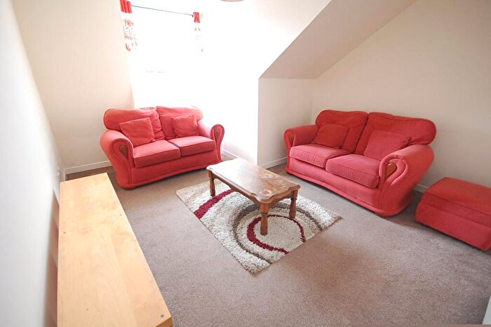 3 Bedroom Flat To Rent In King Street, City Centre, Aberdeen, AB24