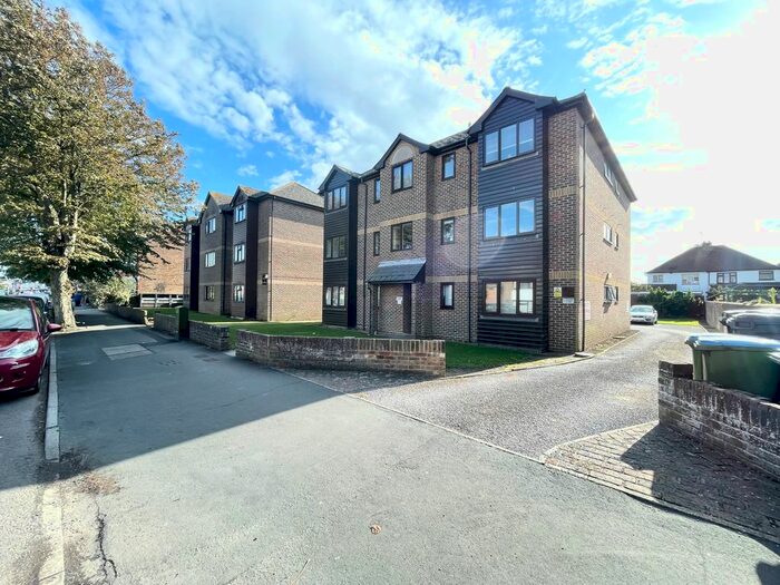 1 Bedroom Flat To Rent In Linden Road, Bognor Regis, PO21