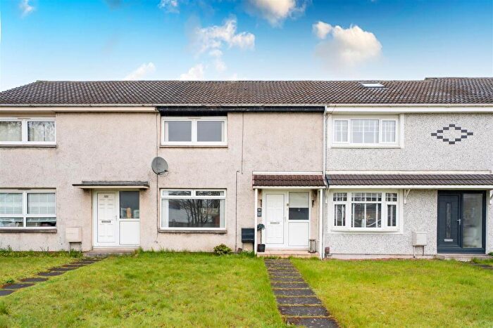 2 Bedroom Terraced House To Rent In Glasgow Road, Wishaw, ML2