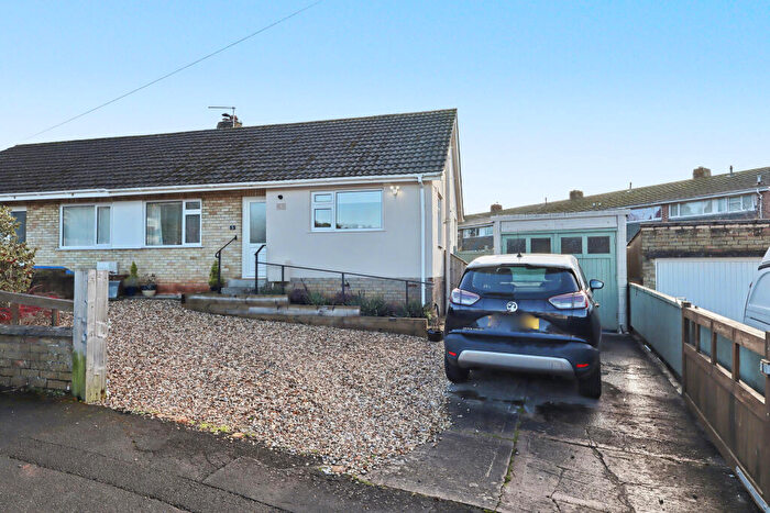 2 Bedroom Bungalow For Sale In Goodymoor Avenue, Wells, BA5