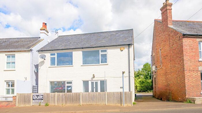 4 Bedroom Detached House For Sale In Lynn Road, Walpole Highway, Wisbech, Norfolk, PE14