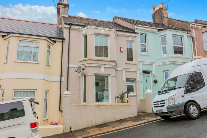 3 Bedroom Property To Rent In Durham Avenue, Plymouth, PL4