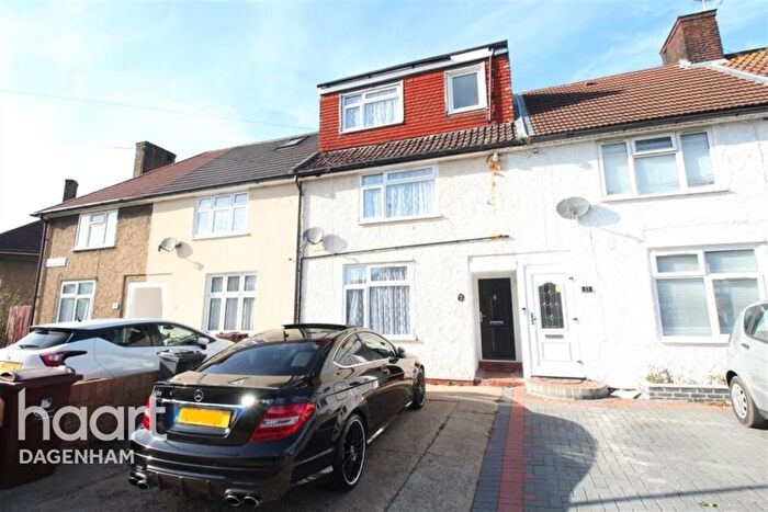 4 Bedroom Terraced House To Rent In Ivinghoe Road, Dagenham, RM8