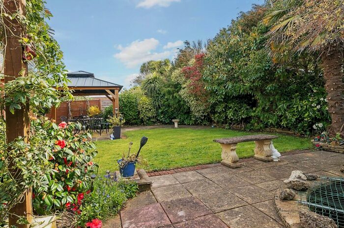 5 Bedroom Detached House For Sale In Barn Road, East Wittering, PO20