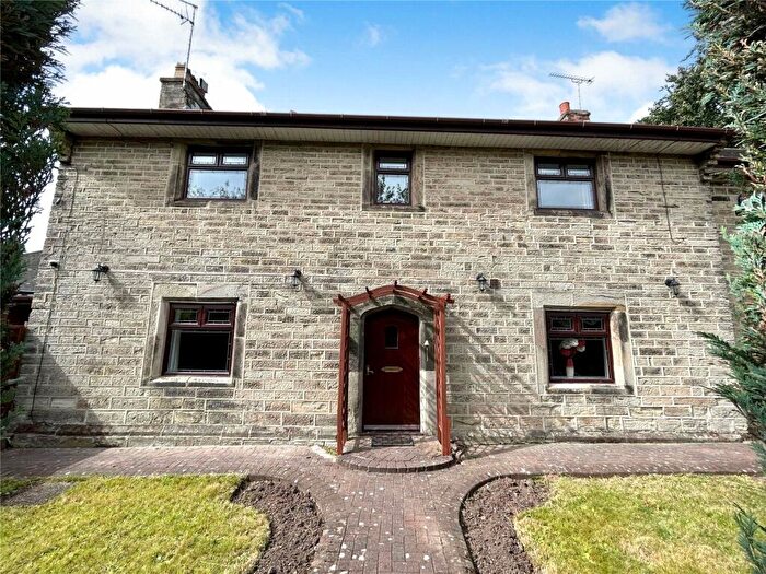 2 Bedroom End Of Terrace House To Rent In Bretby Park, Bretby, Burton-on-Trent, Derbyshire, DE15