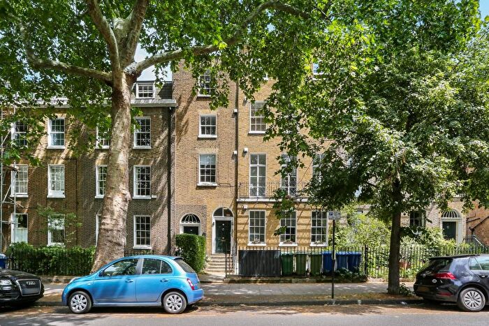 1 Bedroom Flat To Rent In Camberwell Grove, London, SE5