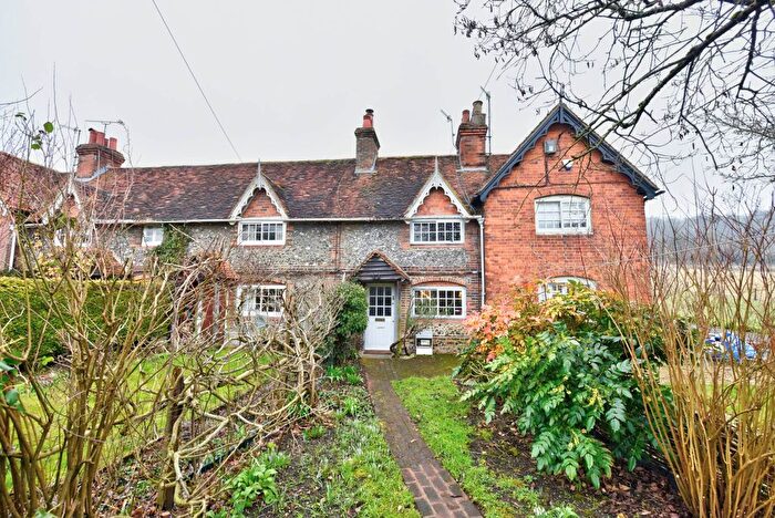 2 Bedroom Cottage To Rent In Middle Assendon, Henley On Thames, RG9