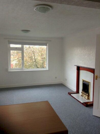 1 Bedroom Flat To Rent In Drayton Avenue, Stratford-upon-Avon, CV37
