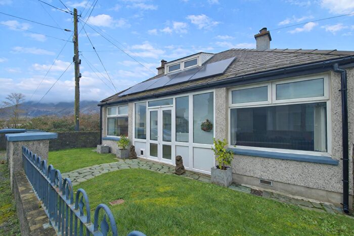 2 Bedroom Detached Bungalow For Sale In Orme Villa, Trefor, LL54