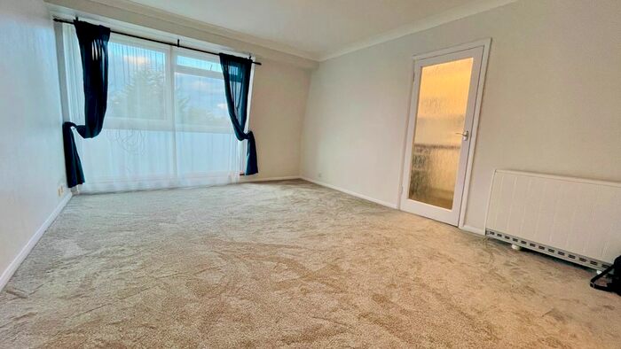 1 Bedroom Flat To Rent In Pembroke Road, Ruislip HA4