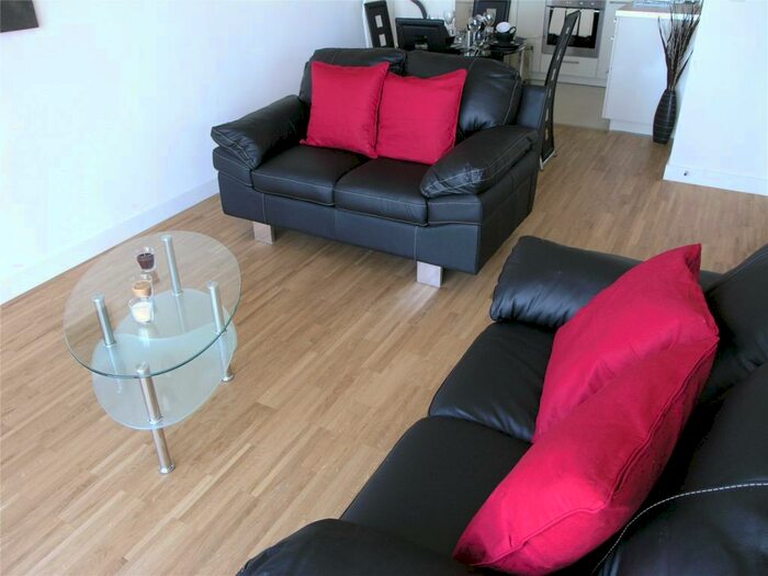 2 Bedroom Apartment To Rent In St Georges Island, Kelsoe Place, Manchester, M15