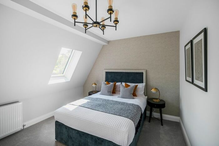 4 Bedroom End Terrace House To Rent In Manor Lane, Fawkham, DA3