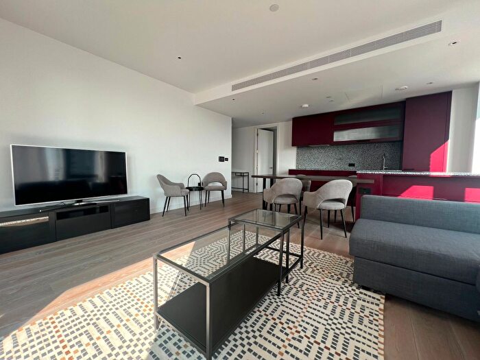 2 Bedroom Flat To Rent In Embassy Gardens, Legacy Building, Viaduct Gardens, London, SW11