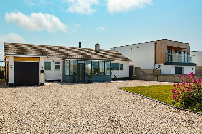 3 Bedroom Detached Bungalow For Sale In Pentire Avenue, On The Pentire Peninsula, TR7