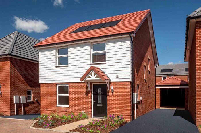 4 Bedroom Detached House For Sale In The Woodlands Herne Bay Road Sturry, CT2