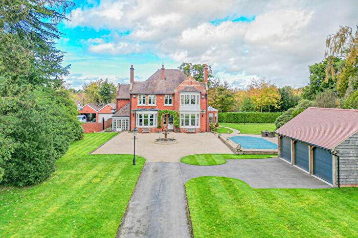 5 Bedroom Detached House For Sale In Tapster Lane, Lapworth, B94