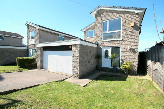 3 Bedroom Detached House For Sale In Harvelin Park, Todmorden, OL14