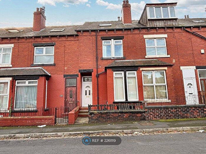 4 Bedroom Terraced House To Rent In Garton View, Leeds, LS9