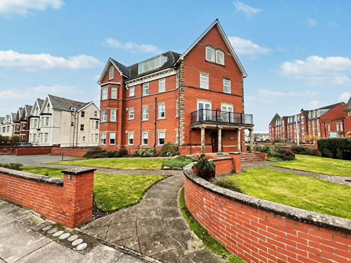 2 Bedroom Apartment For Sale In Knowsley Road, Southport, PR9