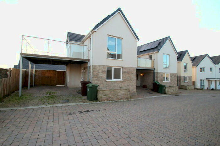 1 Bedroom Link Detached House To Rent In Vixen Way, Plymouth, Devon, PL2