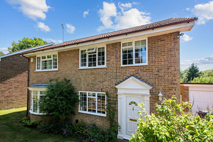 4 Bedroom Detached House For Sale In Musgrave Avenue, East Grinstead, West Sussex, RH19