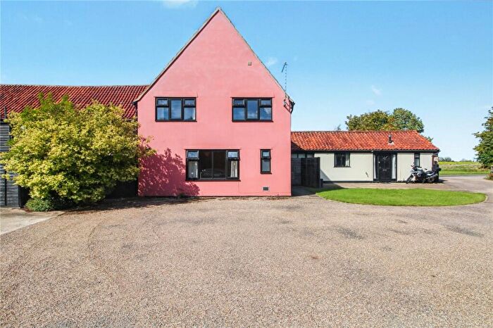 3 Bedroom Barn Conversion To Rent In Thwaite Hall Barns, Bungay Road, Thwaite, Bungay, NR35