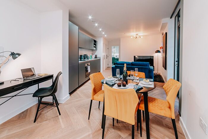 1 Bedroom Flat To Rent In Lockside House, Scotland Street, B1