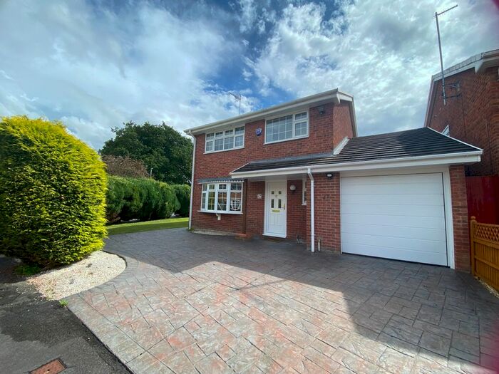 4 Bedroom Detached House For Sale In Mayflower Drive, Marford, LL12