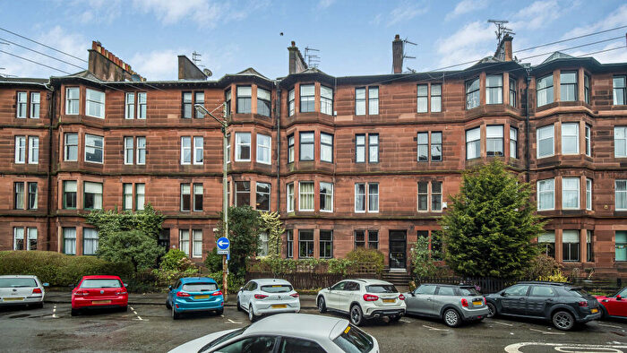 2 Bedroom Flat To Rent In Novar Drive, G12