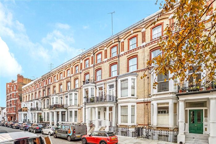2 Bedroom Flat For Sale In Cheniston Gardens, Kensington, W8