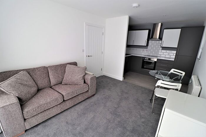 1 Bedroom Flat For Sale In Heol Gruffydd, Rhydyfelin, Pontypridd, CF37