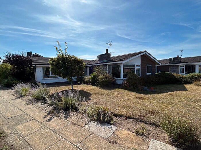 4 Bedroom Bungalow For Sale In Alderdale Avenue, Southport, Merseyside, PR8