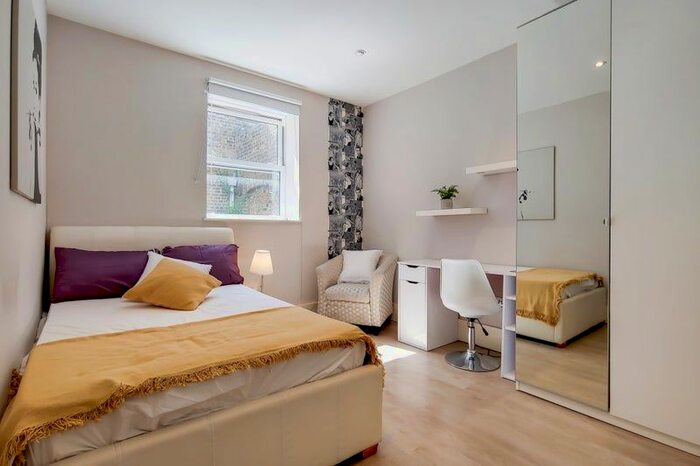 Studio To Rent In Lithos Road, Finchley Road, NW3