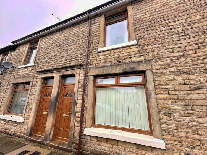 2 Bedroom House To Rent In Broadway, Lancaster, LA1