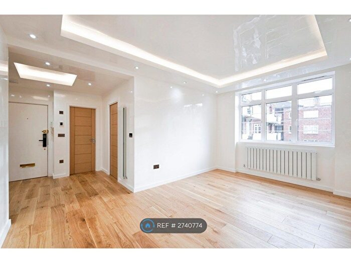 2 Bedroom Flat To Rent In Townshend Court, London, NW8