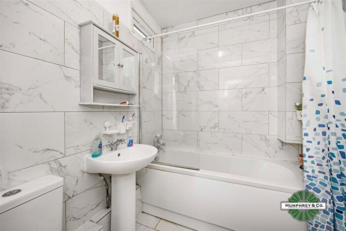 1 Bedroom Property To Rent In Wanstead Park Road, Ilford, IG1