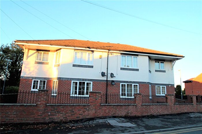 2 Bedroom Flat To Rent In Swanhill Lane, Pontefract, West Yorkshire, WF8
