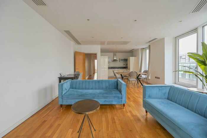 2 Bedroom Flat For Sale In Ability Place, Canary Wharf, London, E14