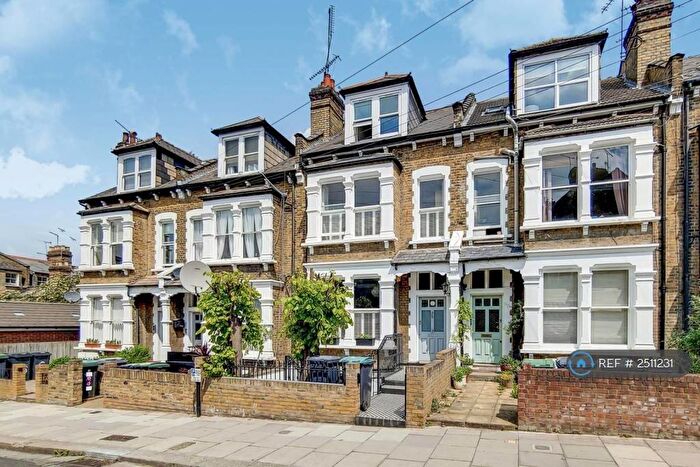 5 Bedroom Terraced House To Rent In Temple Road, London, N8