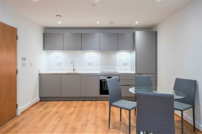 2 Bedroom Apartment To Rent In Whyteleafe House, Well Farm Road, Whyteleafe, CR3